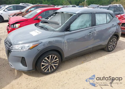 2021 Nissan Kicks Sv Xtronic Cvt z USA, uszkodzony, nr VIN 3N1CP5CV3ML467406
